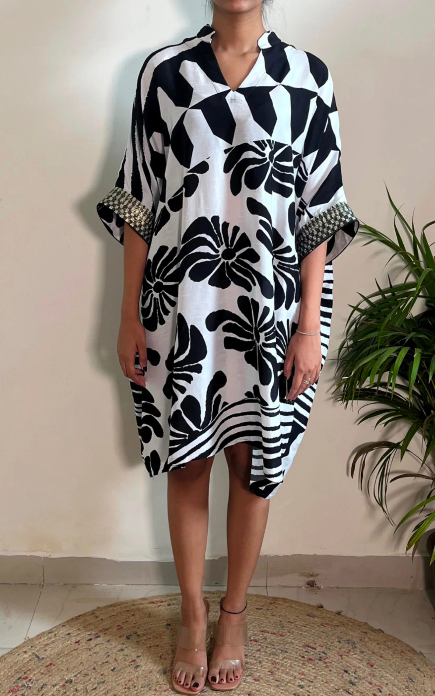 Black & White Abstract Printed Short Dress