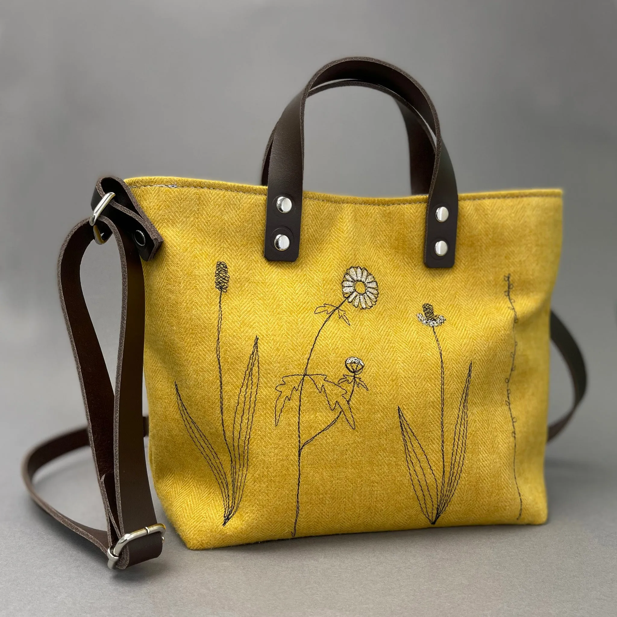 Mini tote - wild grasses